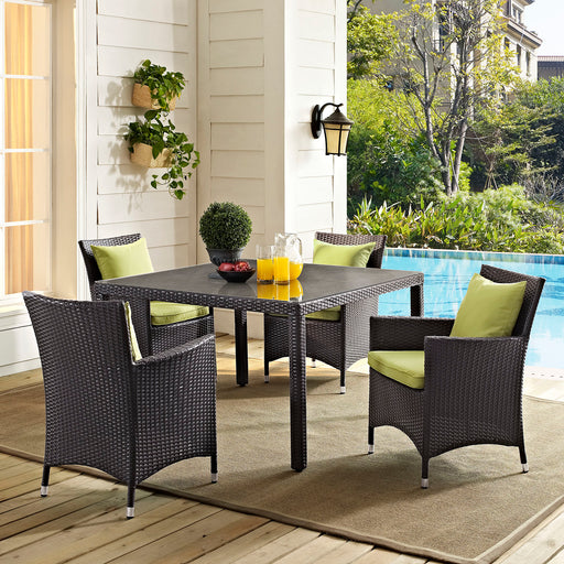 Outdoor Dining Tables