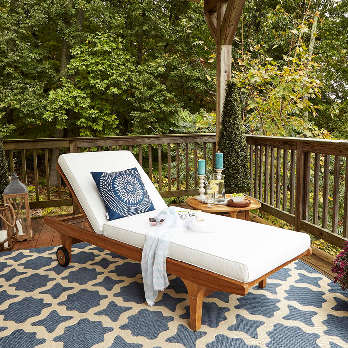 Outdoor Chaise Lounge