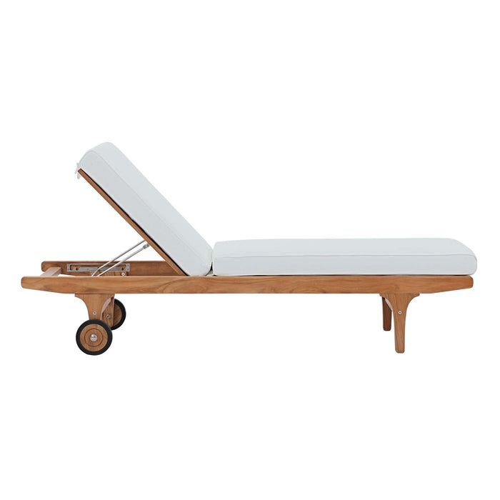 Outdoor Chaise Lounge
