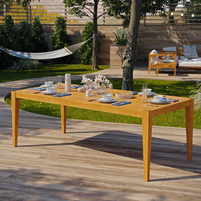 Outdoor Dining Tables