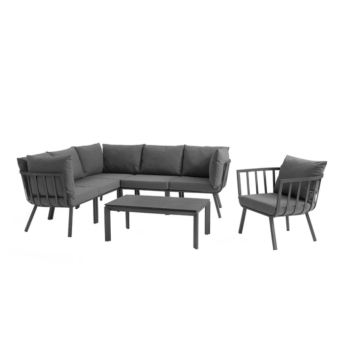 Outdoor Sofa & Sectionals