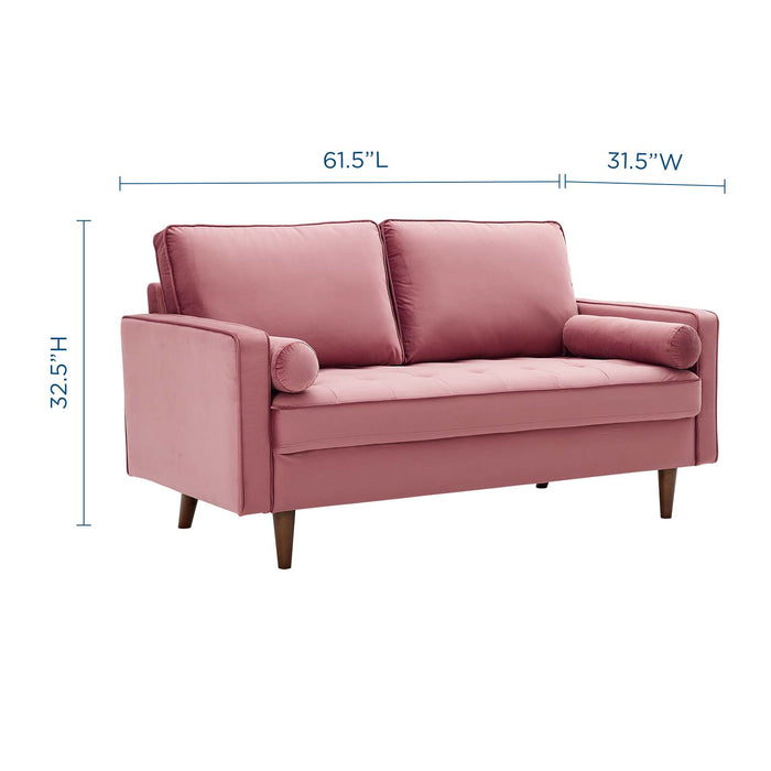 Sofas & Loveseats