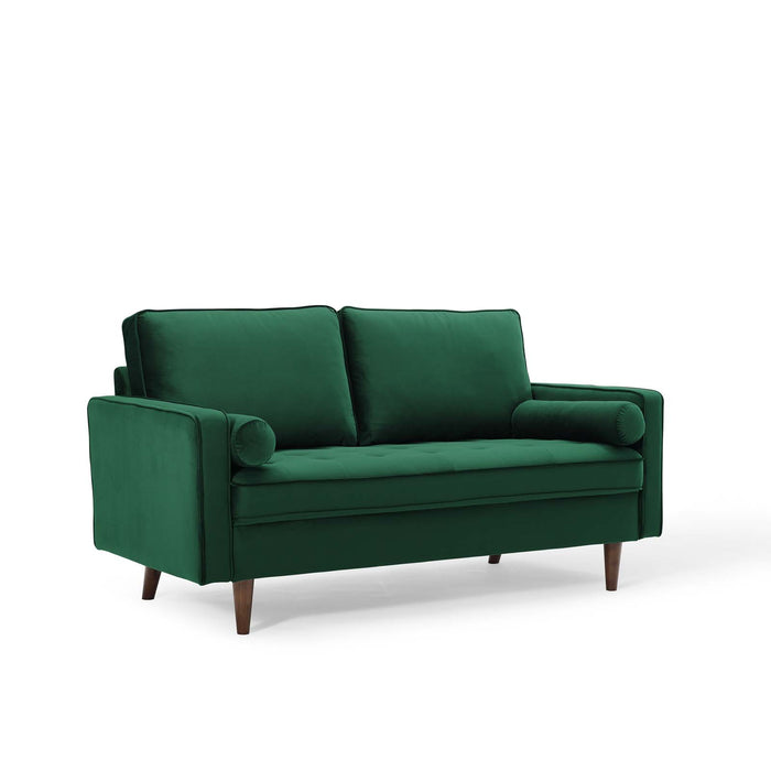 Sofas & Loveseats