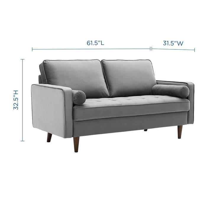 Sofas & Loveseats