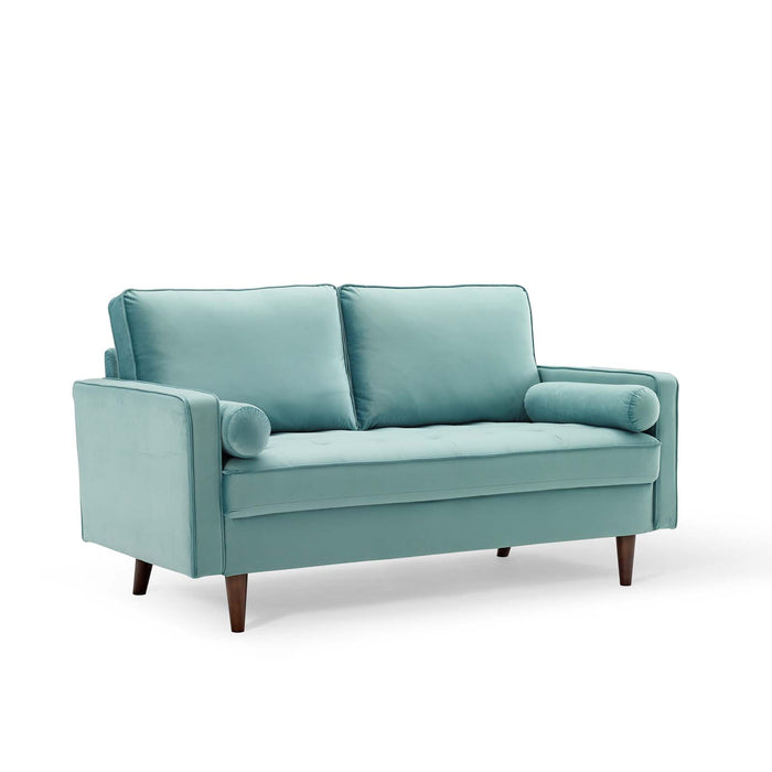 Sofas & Loveseats