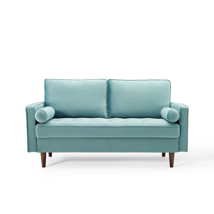 Sofas & Loveseats