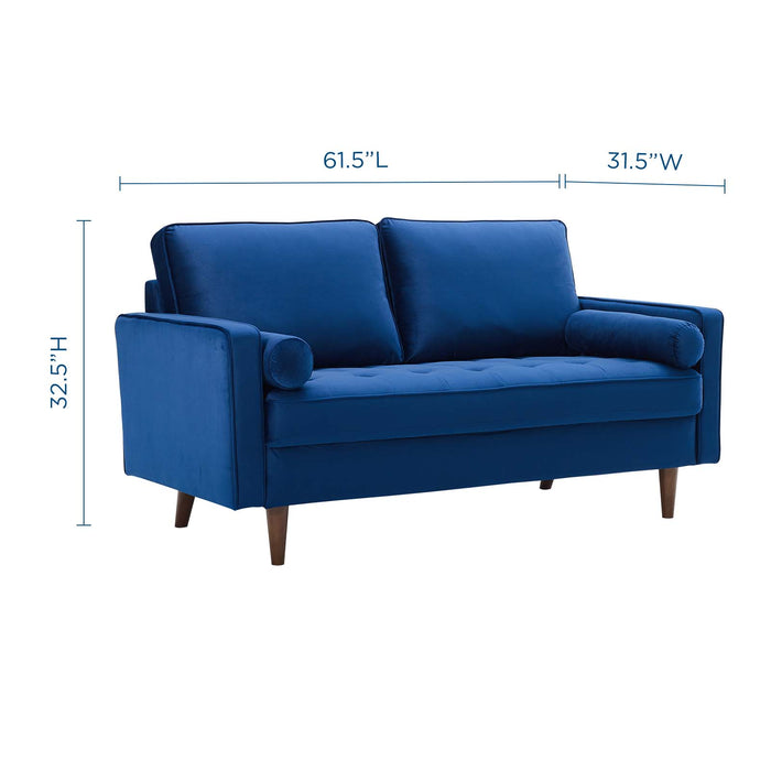 Sofas & Loveseats