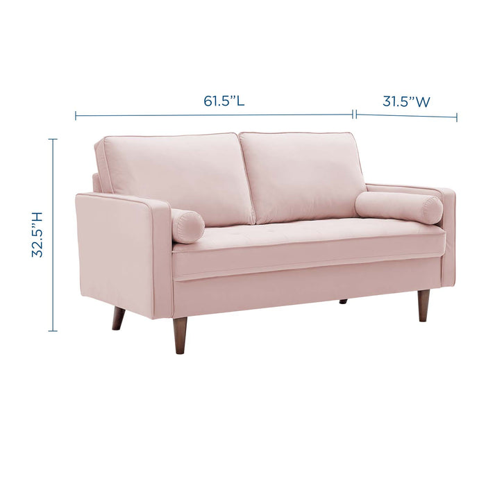 Sofas & Loveseats