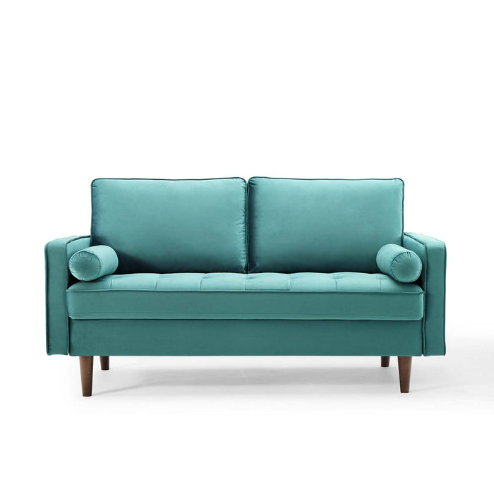 Sofas & Loveseats