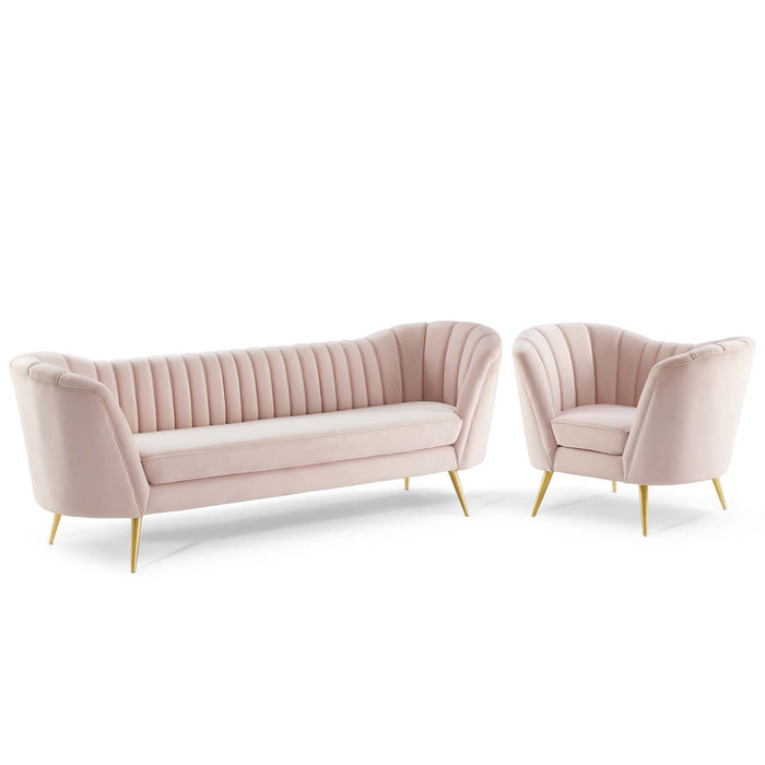 Sofas & Loveseats