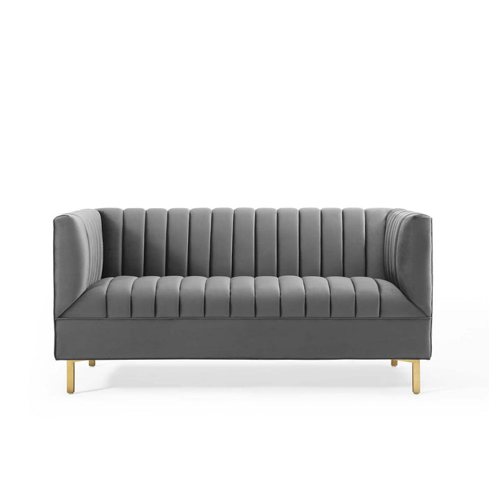 Sofas & Loveseats