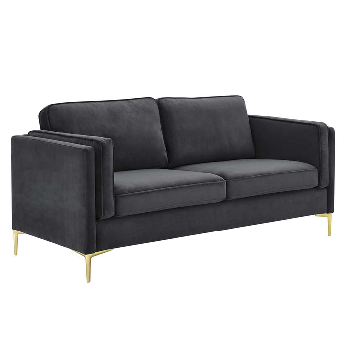 Sofas & Loveseats