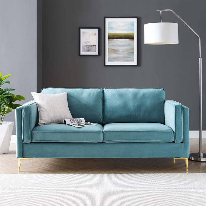 Sofas & Loveseats