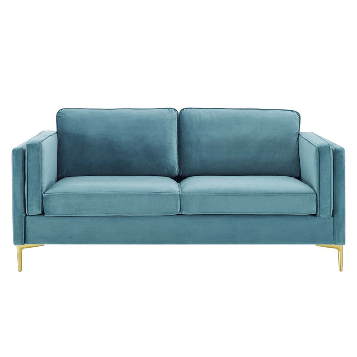 Sofas & Loveseats