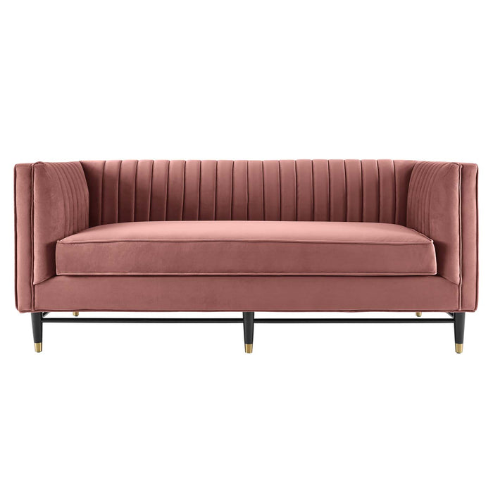 Sofas & Loveseats