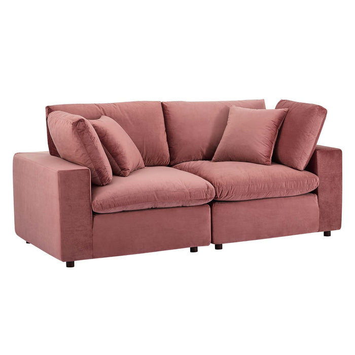 Sofas & Loveseats