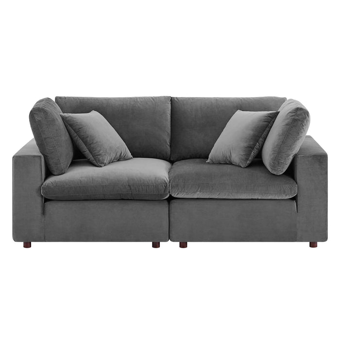 Sofas & Loveseats