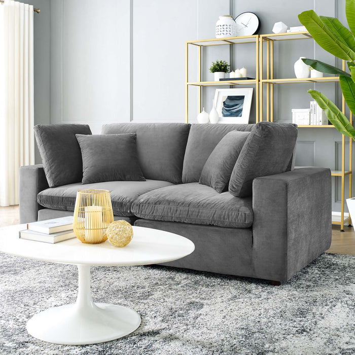 Sofas & Loveseats