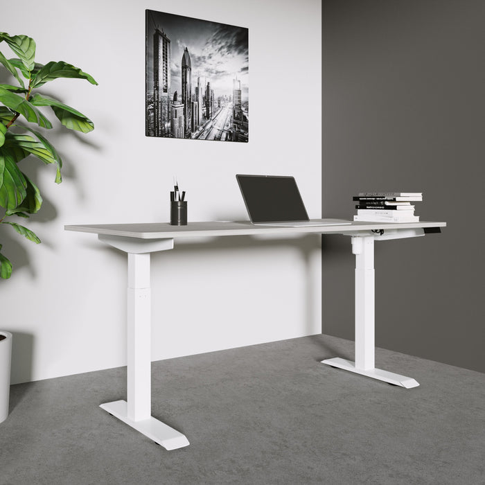 Techni Mobili Electric Height Adjustable Desk